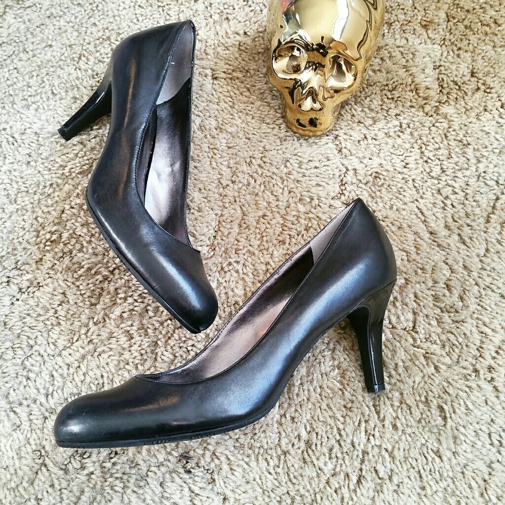Nine West Heels (Wide Width) - Picture 6 of 6